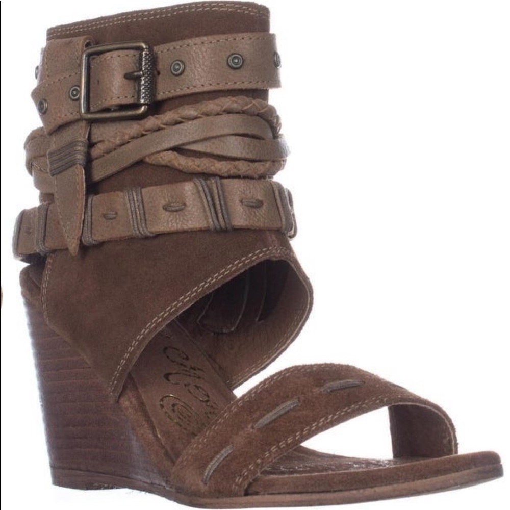 Naughty Monkey Lasalle Wedge Sandals